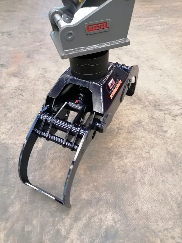 Holzgreifer / Holzzange für Bagger 4–6 t mit Rotator